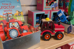 Christmas-Shopping-2025-1